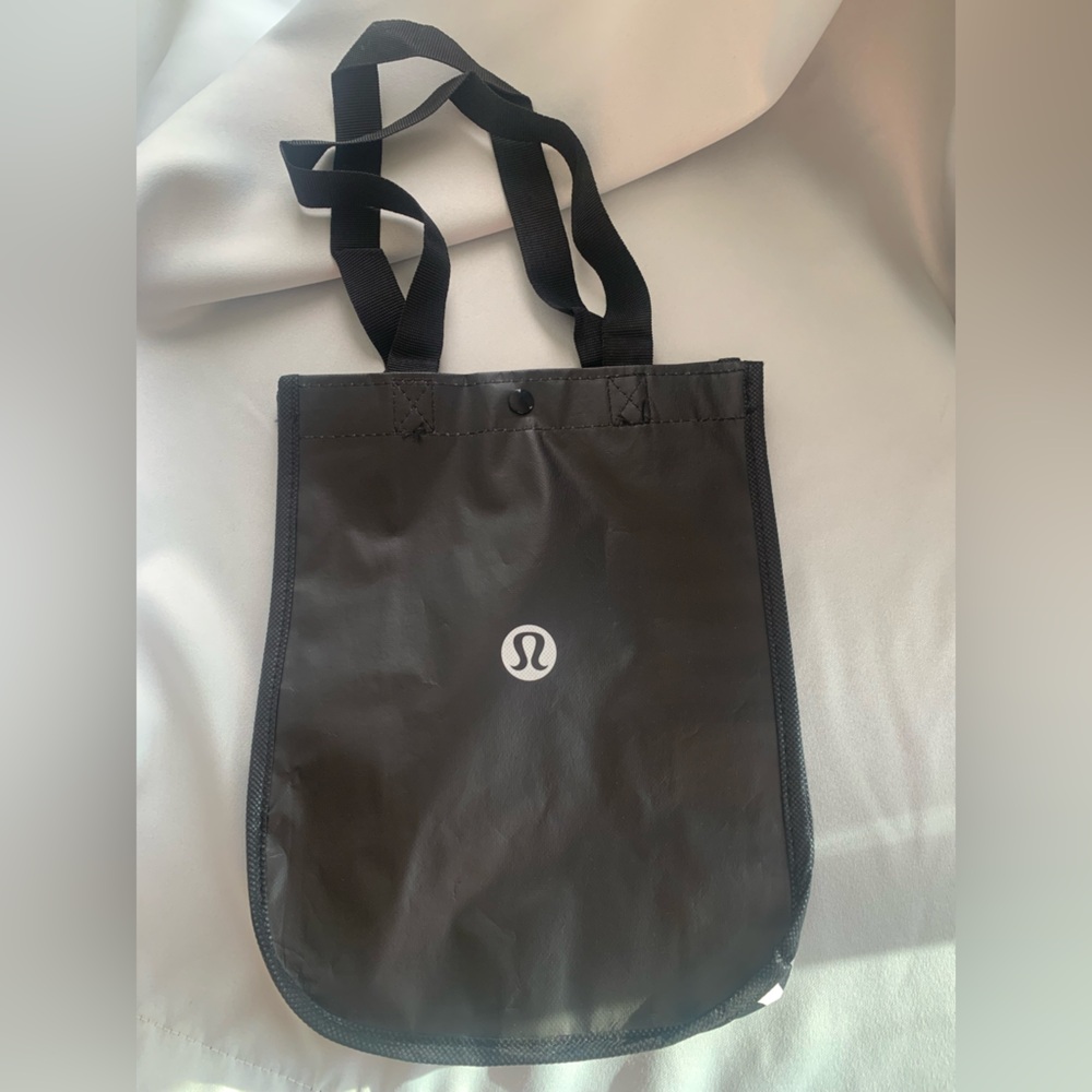 Lululemon Reusable Bag